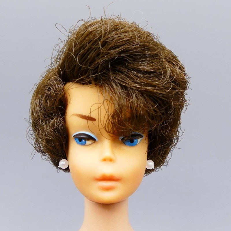 850 Side part BubbleCut Barbie 1965